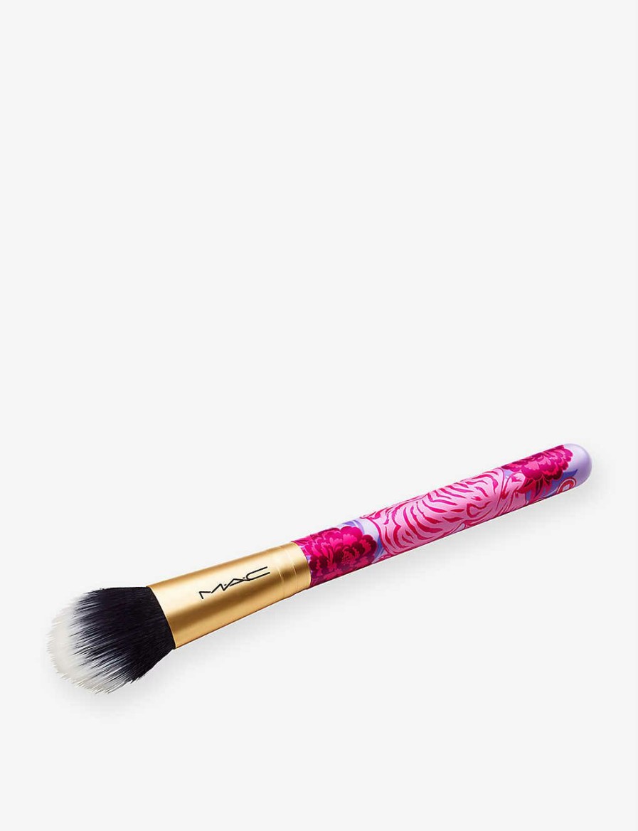 Beauty * | Mac Lunar Luck 159S Limited-Edition Face Brush