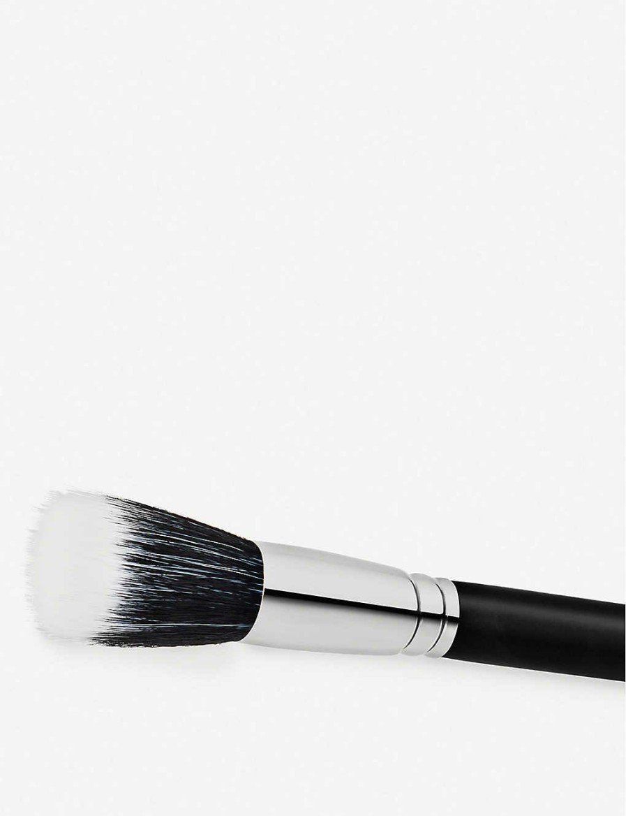 Beauty * | Mac 187 Duo Fibre Brush